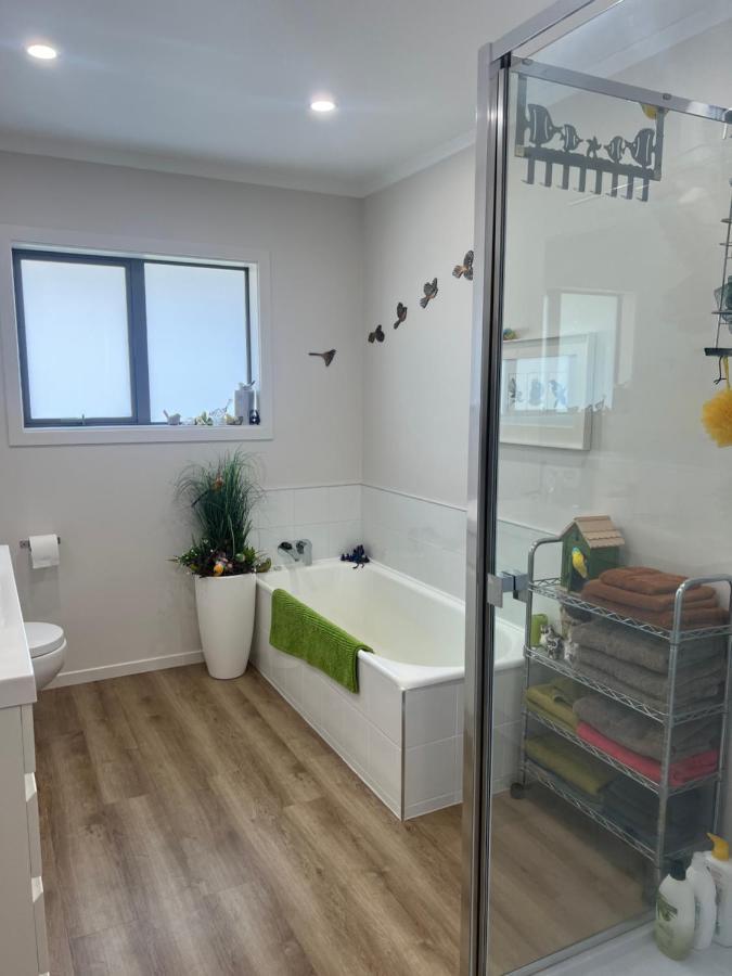 B&B At Whitbourne Otorohanga Bagian luar foto